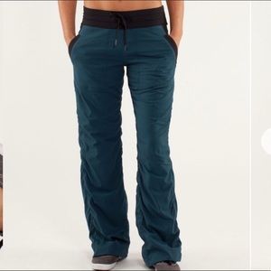 Lululemon studio pant II